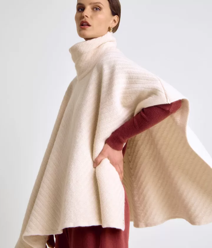 Maille>DEVERNOIS Cape en laine mérinos Made in France Beigecoquille
