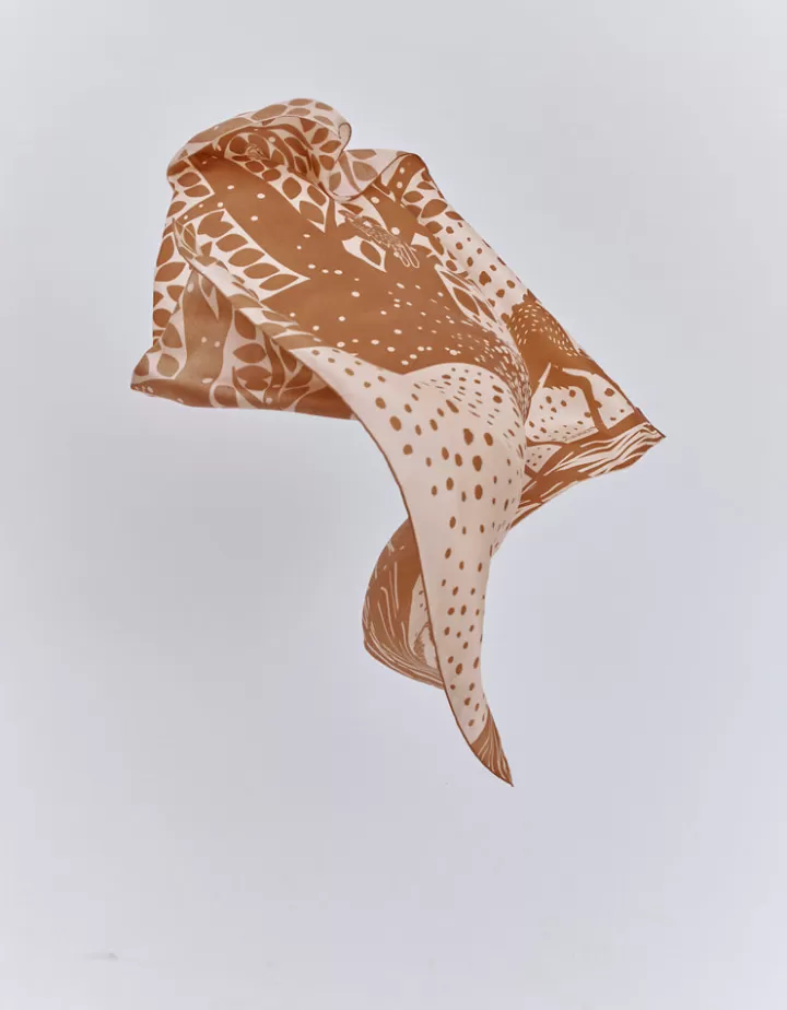 Accessoires>DEVERNOIS Carré imprimé En twill de soie Marron