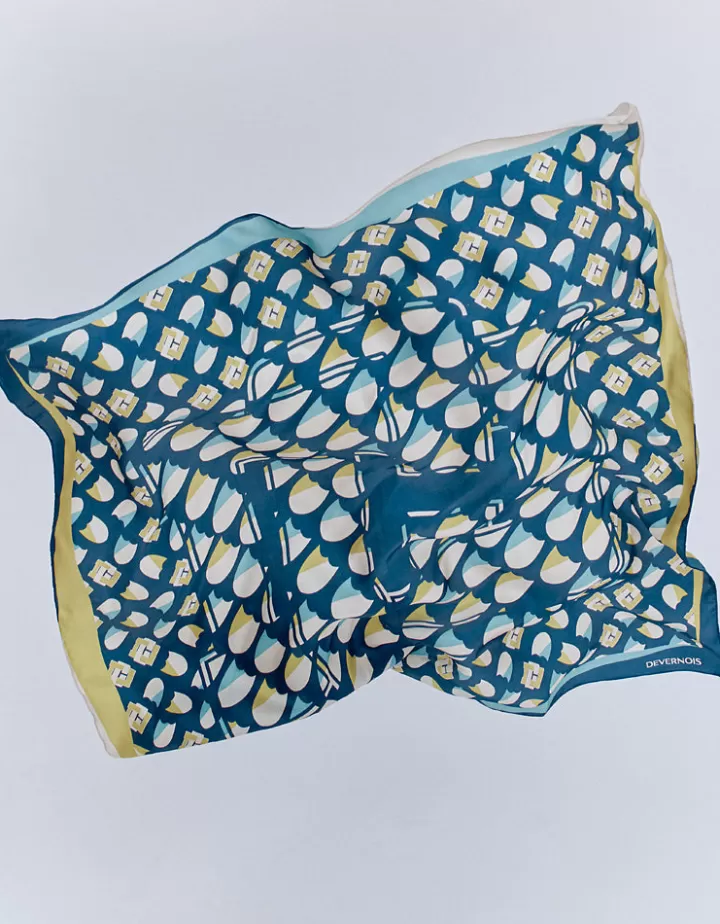 Accessoires>DEVERNOIS Carré imprimé En twill de soie Bleu